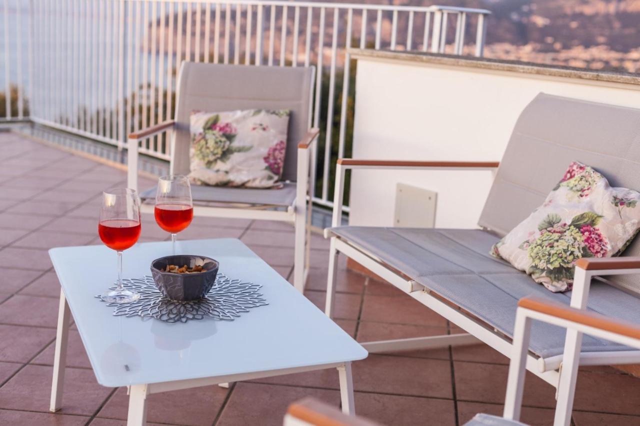 Вілла La Terrazza Sul Golfo Сорренто Екстер'єр фото